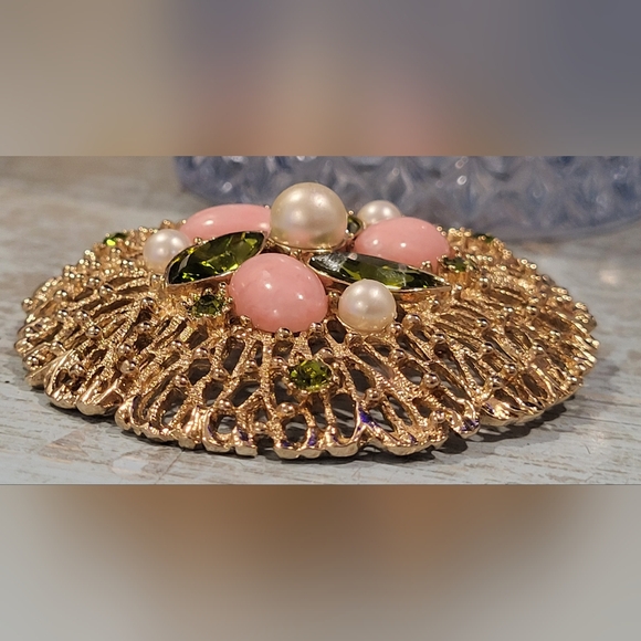 Sarah Coventry goldtone brooch - Picture 9 of 12